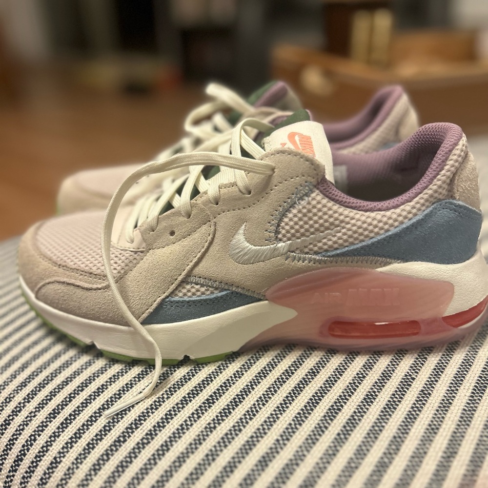 Nike Air